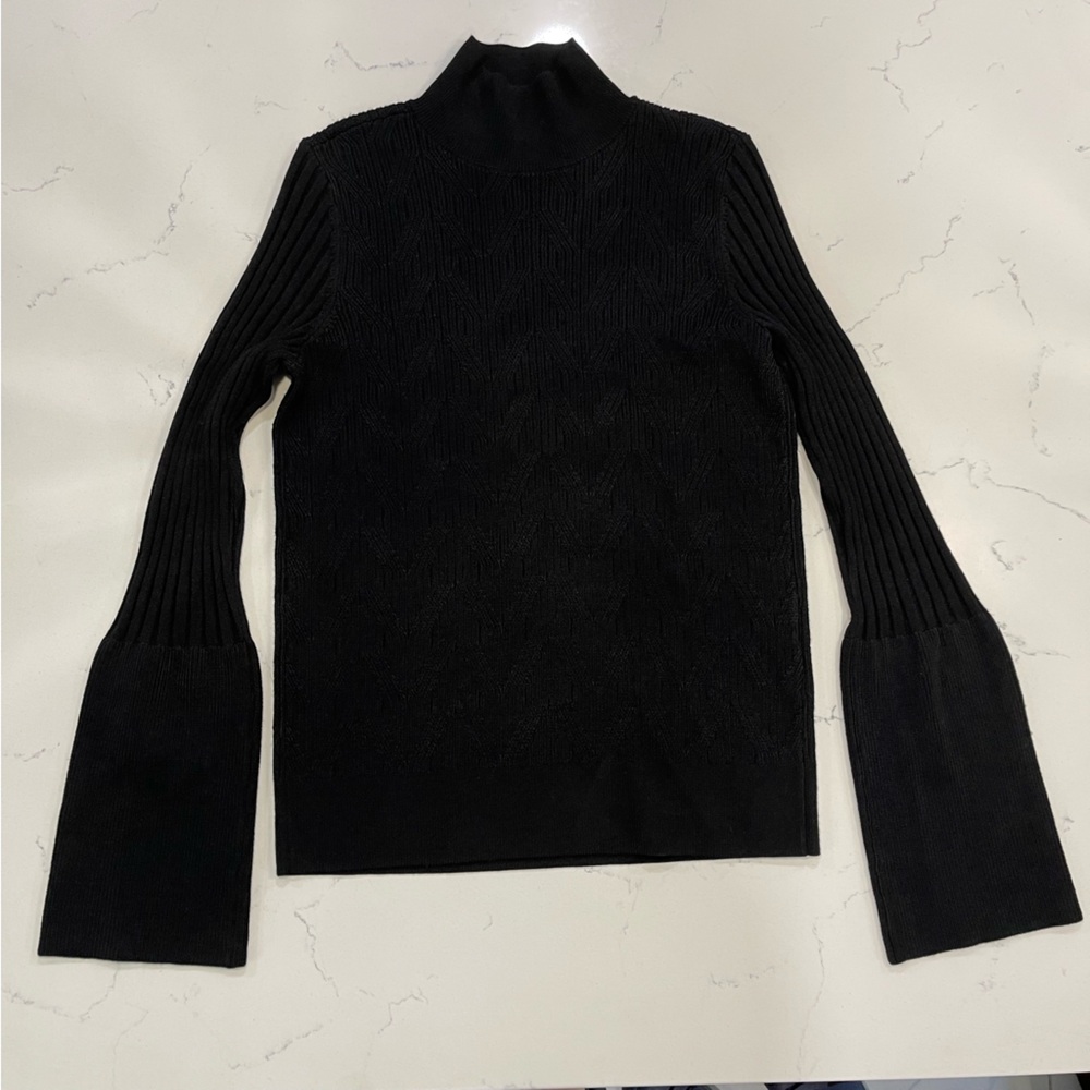 Club Monaco Black Top size M NWOT